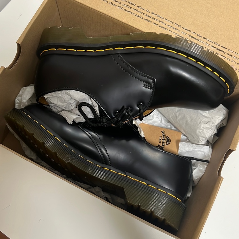 Dr. Martens Black 1461 W Oxford